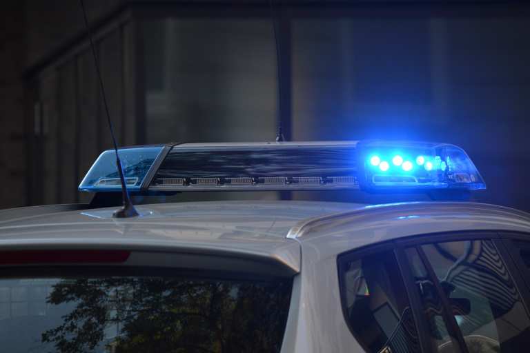 Die Inanspruchnahme des Vorfahrtsrechts im Einatz muss richtig signalisiert werden